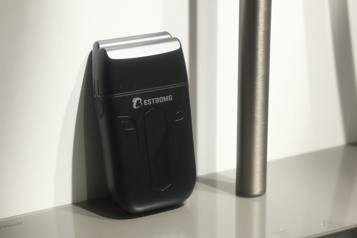 What Does a Foil Shaver Do? Benefits & Uses Explained
