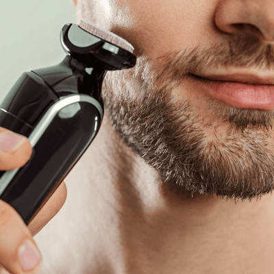 Does Using an Electric Shaver Cause Acne? Facts & Prevention