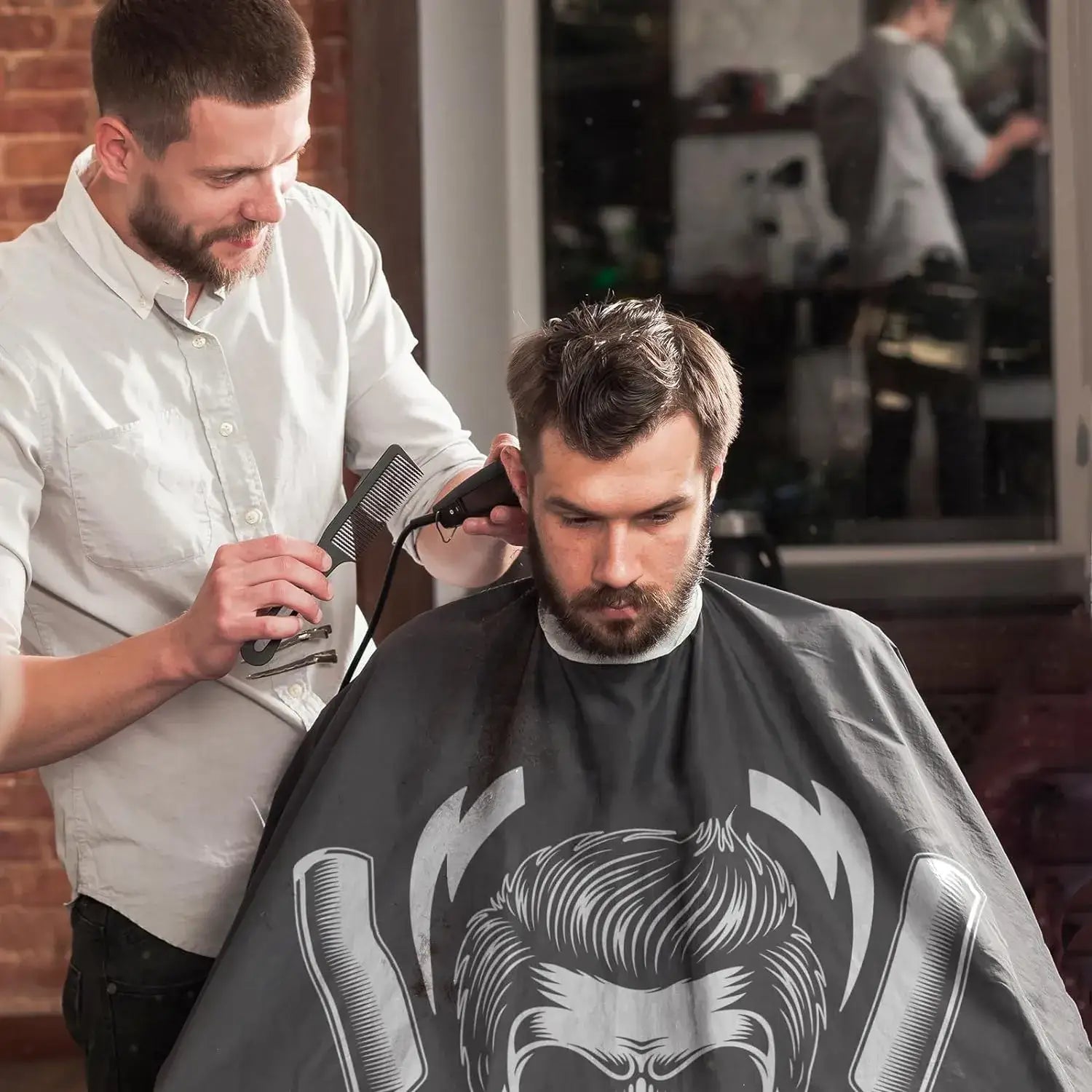 BESTBOMG-Hairdressing Cape With Barber Brush